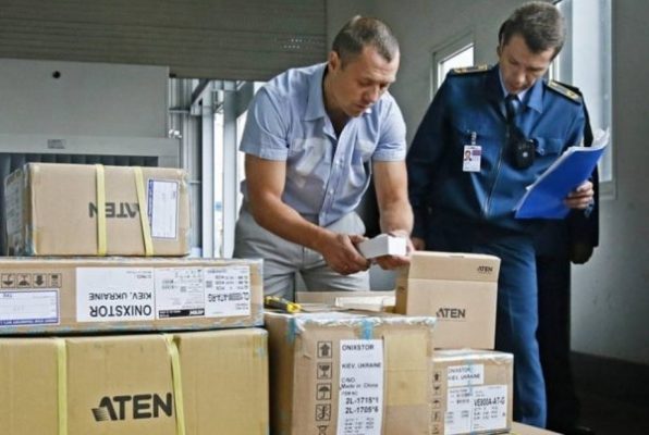 ЕАЭС: физлица могут ввозить посылки стоимостью до тысячи евро без оплаты пошлин