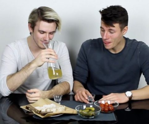 Немцы пробуют русский алкоголь (видео)