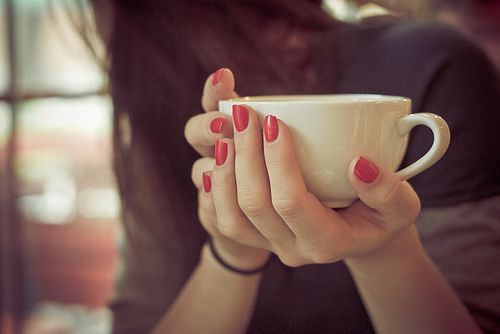 Пьете кофе с утра, чтобы побыстрее проснуться? Вот почему он не всегда помогает. Чем заменить?