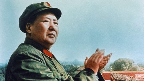 Странности правителей: почему Сталин не разрешал выбрасывать его обувь, а Мао Цзэдун не чистил зубы