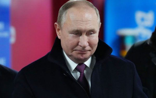 Полная капитуляция западной Европы, а затем США: историк озвучил «желаемый результат» Путина