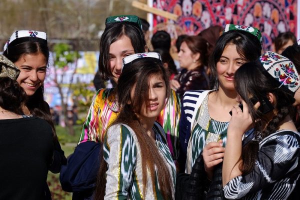 Почему таджикские женщины требуют многоженства?