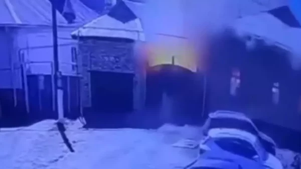 Взрыв в доме попал на видео в Кызылорде