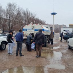 Полицейские разбираются с конфликтом на Капчагайском водохранилище