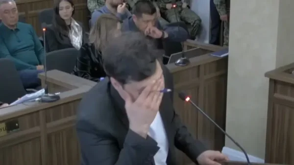 «Издевательство». Брат Нукеновой не сдержал эмоций в ходе допроса адвокатов Бишимбаева