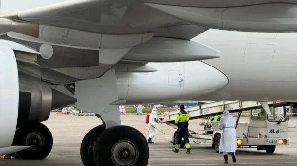 Пассажирку с холерой выявили на борту рейса Дели — Алматы