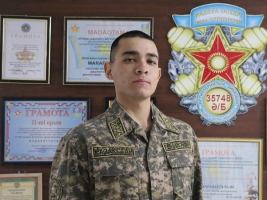 Солдат Нацгвардии свободно владеет шестью языками