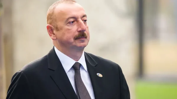 Президент Азербайджана высказался о крушении самолёта AZAL близ Актау