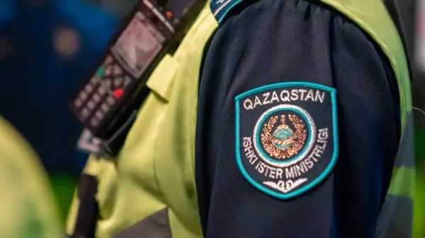 Полиция — зеркало общества: генерал вступился за честь мундира после ДТП в Алматы